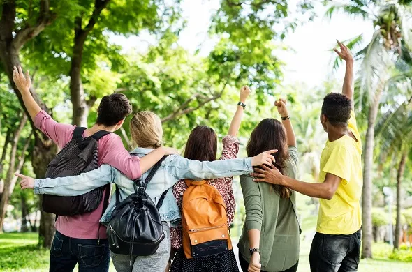 Curso de Especialização em Abordagens e Modelos de Intervenção na Adolescência