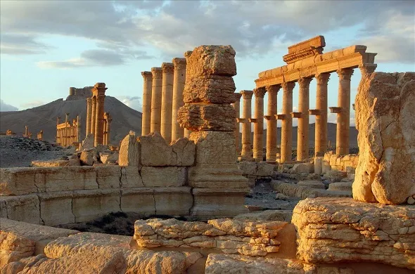 Curso de Especialização em Arqueologia